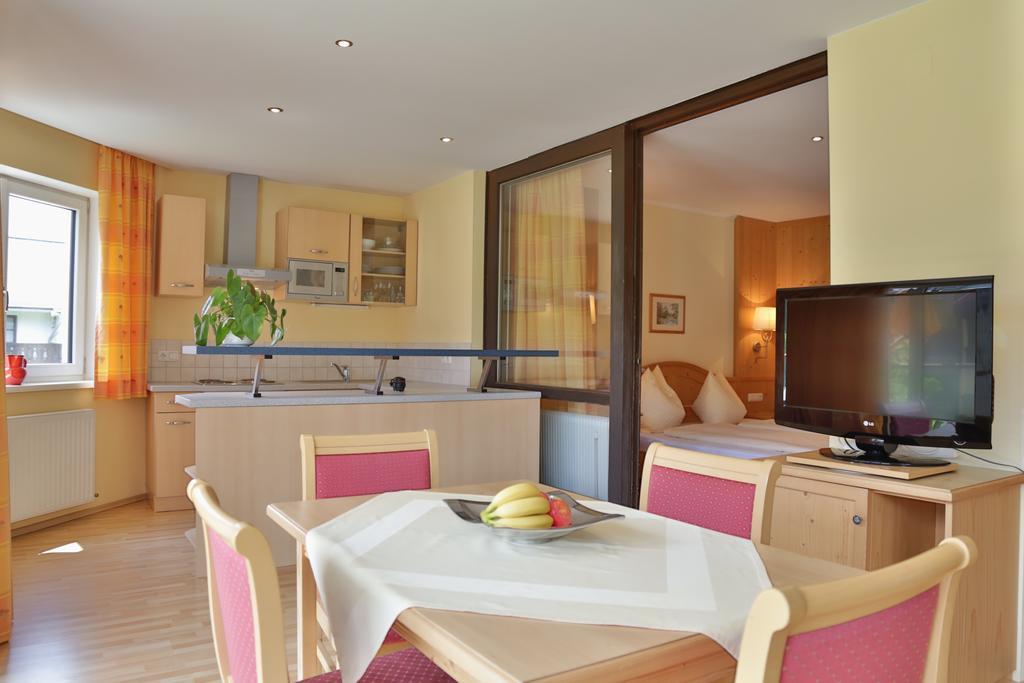 Appartement Sport Girbl Strobl Exterior photo